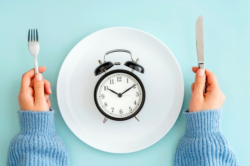 Hilft Intervallfasten nun beim Abnehmen? Oder doch nicht?
