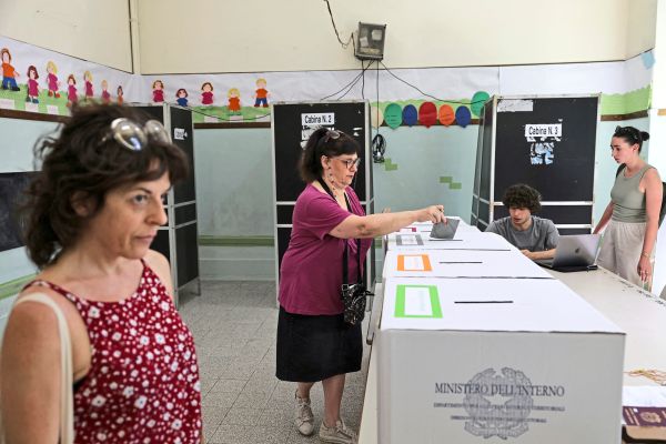 Italienisches-Referendum-ber-Einb-rgerung-droht-an-niedriger-Beteiligung-zu-scheitern