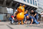 Abgebrannte Maus-Figur "gut erholt" nach Köln zurückgekehrt