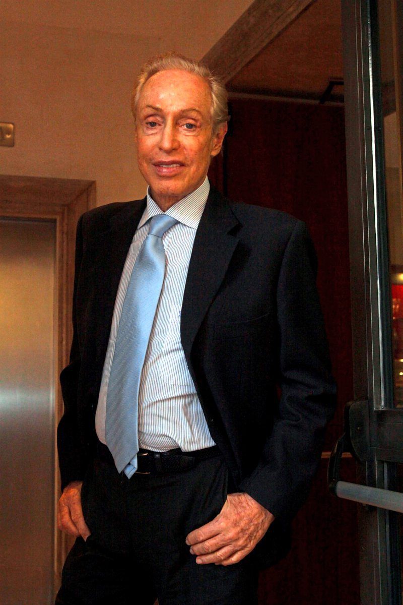 Italienischer Modedesigner Renato Balestra gestorben Mode & Kosmetik