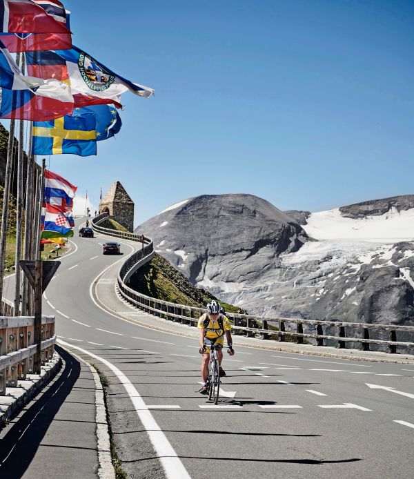 Die-Glockner-Hochalpenstra-e-will-Radfahrer-nur-an-Tagesrandzeiten