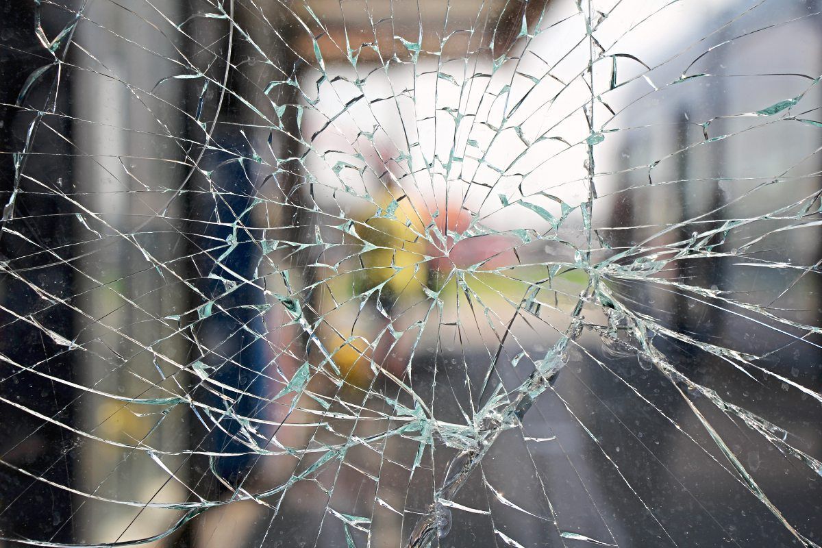 Luxus Glas Zerspringt Von Alleine Bedeutung Ebenbild