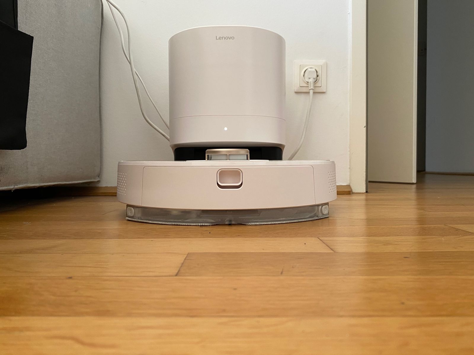 Lenovo T1 Pro im Test Der Saugroboter, der fast schon den Müll