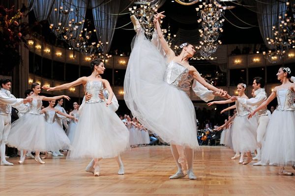 Nachlese: Wir schauten Opernball - Wien - derStandard.at › Panorama