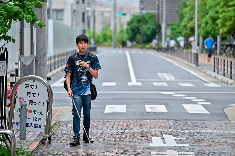 Experiment: Blinder E-Sportler ließ sich von ChatGPT durch Tokio führen