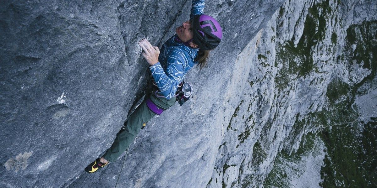 Drei Frauen schreiben mit herausragenden Leistungen ...