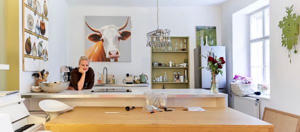 Verena-Scheitz-Ich-habe-genauso-viele-K-hlschr-nke-wie-Klaviere-