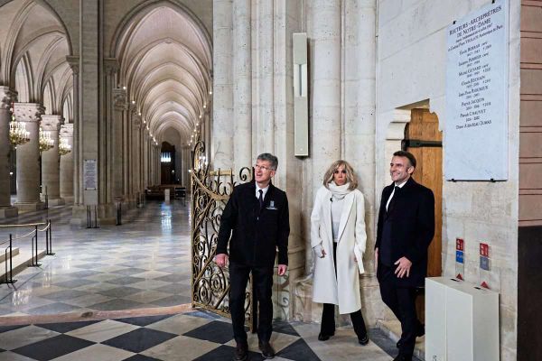 -magnifique-macron-freut-sich-ber-gelungene-renovierung-von-notre-dame