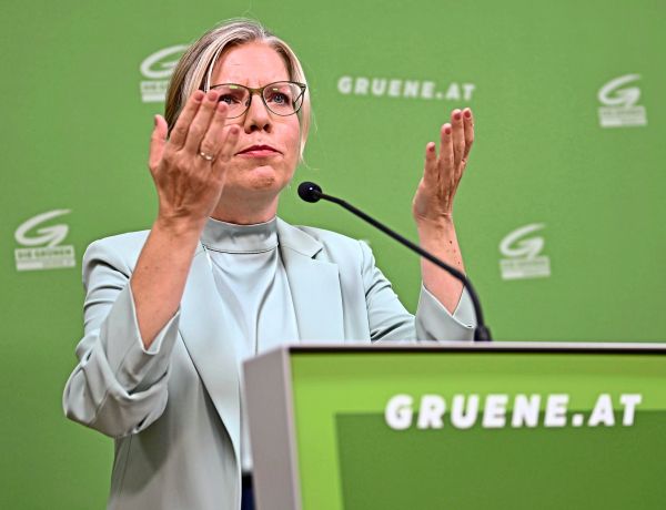 Gr-nen-Chefin-Gewessler-mit-Rundumschlag-gegen-die-Regierung-Mehr-Schein-als-Sein-