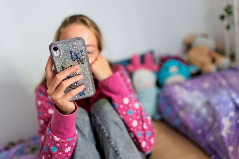 Französisches Parlament für Social-Media-Verbot für unter 15-Jährige