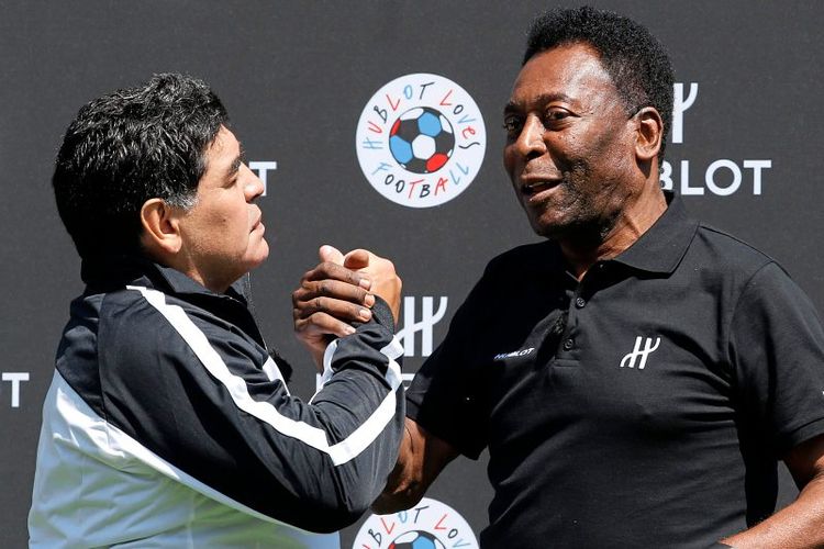 Pele Und Maradona Schlossen Frieden Fussball Derstandard At Sport