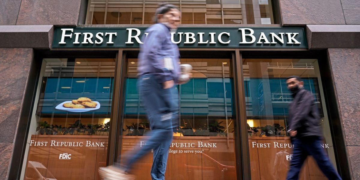 Notrettung der First Republic Bank nach Abfluss der Kundengelder