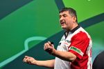 Mensur Suljović erreicht bei Darts-WM mit Kampf und Krampf die dritte Runde a9d4d182 75a5 4b68 a97e c0f1b8727a1b