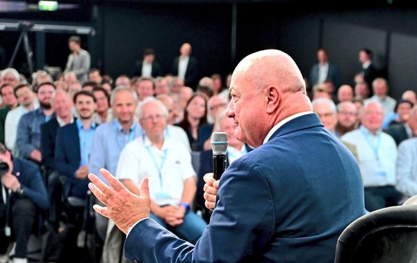 Welche-Frage-w-rdet-ihr-dem-Bundeskanzler-stellen-