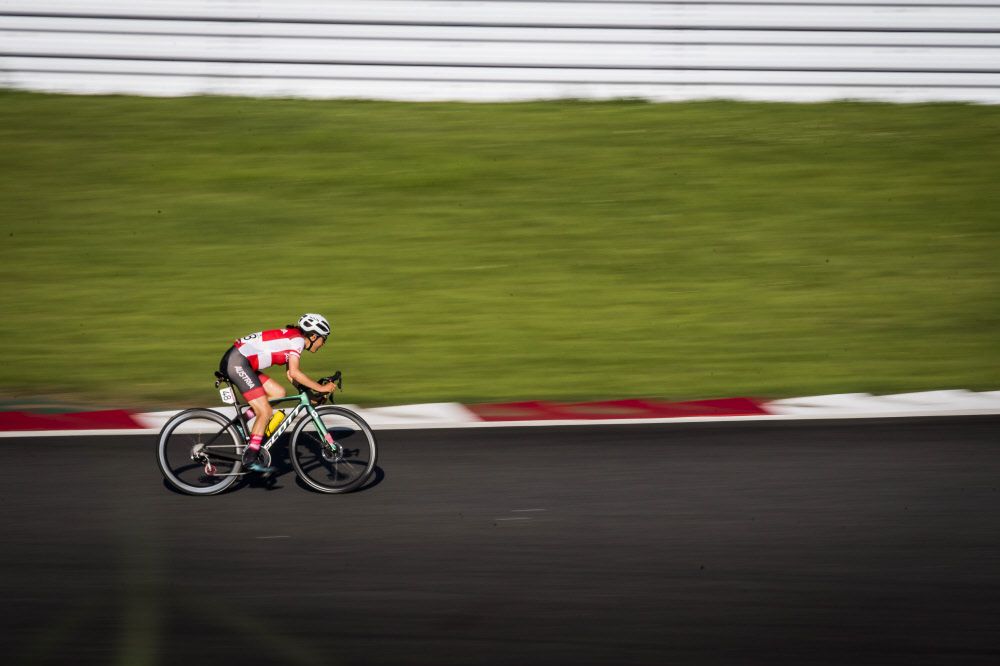 Pressestimmen zum Gold von Kiesenhofer: "Das Radrennen ...