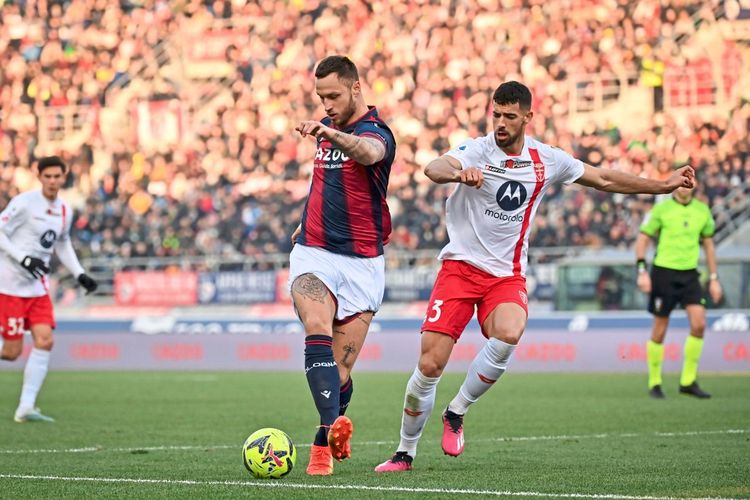 Arnautovic führt laut Bericht Gespräche mit AC Milan Fußball