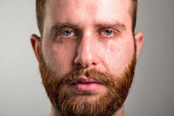 Wieso-sind-weinende-M-nner-jetzt-hot-