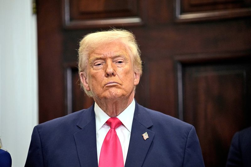 USA setzen Asylanträge aus 19 Ländern aus, Trump nennt Somalier "Müll"