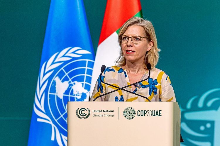 Österreichs Umweltministerin Leonore Gewessler bei der COP28 in Dubai