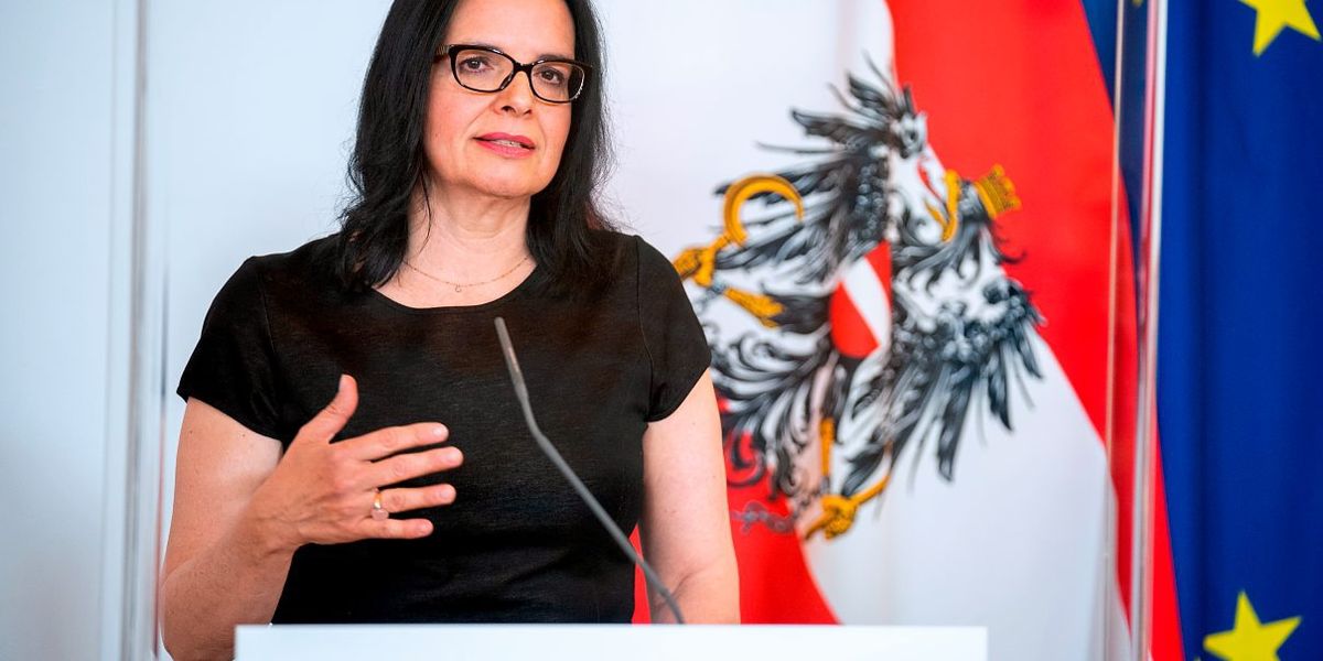 1 000 Euro Im Monat F r K nstler Regierung Auf Aufholjagd 1 000 Euro Im Monat F r K nstler Regierung Auf Aufholjagd