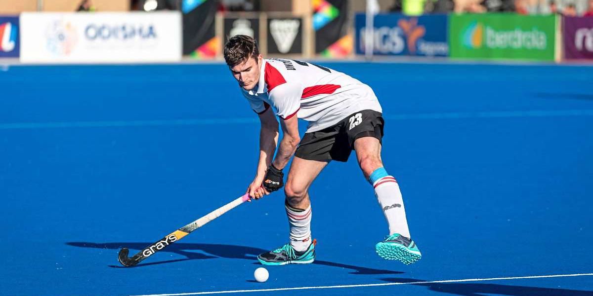 Austria hockey team celebrates 24-0 victory over Hungary