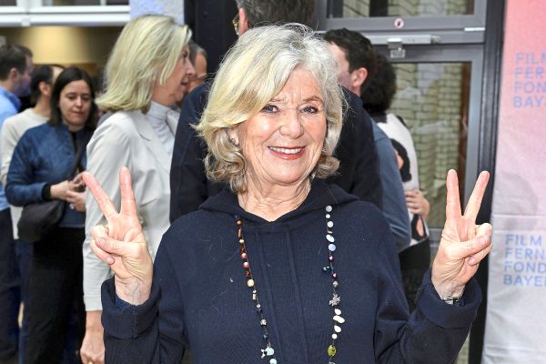 Schauspielerin-Jutta-Speidel-ist-ihren-F-hrerschein-los