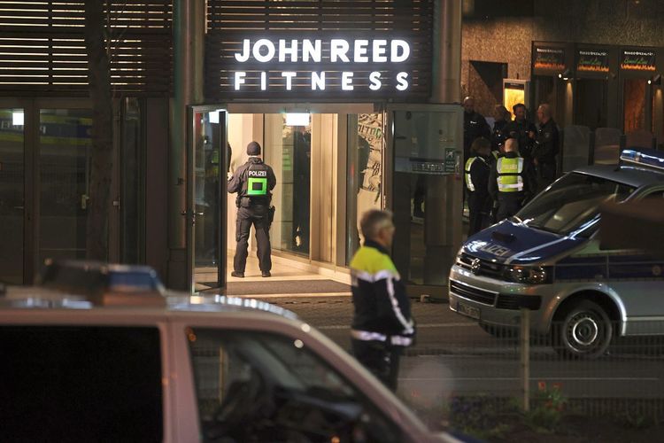 Messerangriff In Fitnessstudio: Suche Nach Tatverdächtigem In Duisburg ...