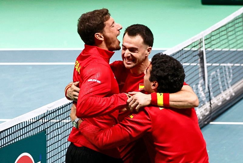 Spanien schlägt Deutschland im Davis-Cup-Halbfinale