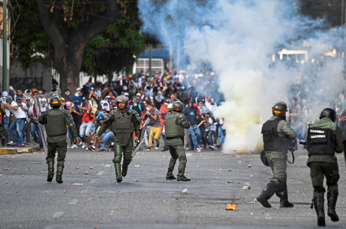 Angespannte Lage In Venezuela Nach Offen Entbranntem Machtkampf ...