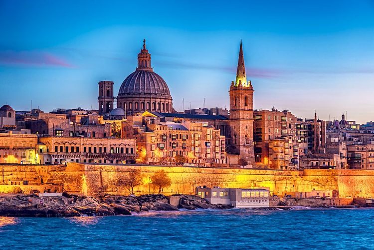 Das ganzjährig warme Wetter sollte nicht nur Filmemacher zu einem Besuch Vallettas im Jahr 2024 inspirieren.