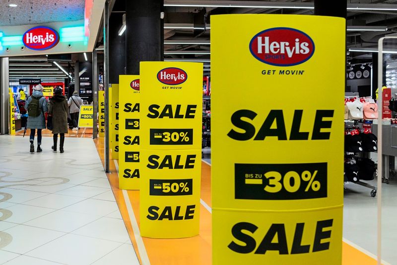 Hervis rennt gegen Verluste an: Gibt Spar dem Sporthändler einen Laufpass?