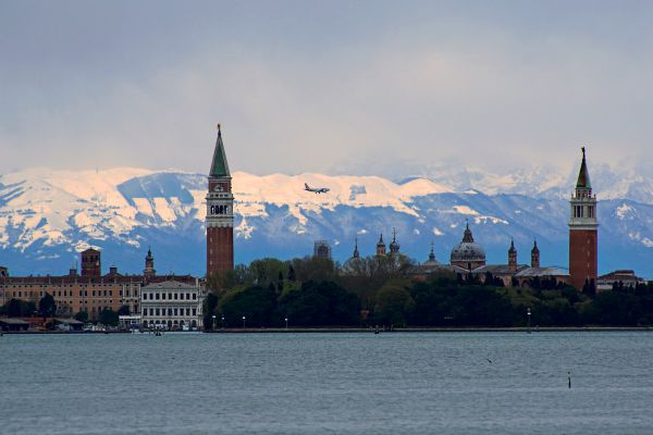 Venedig-startet-mit-Erhebung-der-Geb-hr-von-Tagestouristen