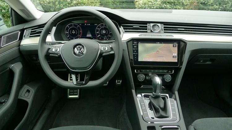 Original VW Passat (B8) Arteon Spiegelrahmen links innen
