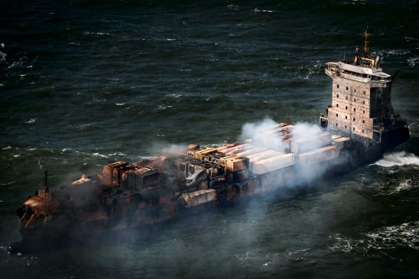 Kollision-in-der-Nordsee-Frachter-Kapit-n-bestreitet-T-tungs-Vorwurf