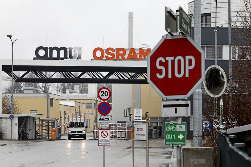 ams-Osram verringert Verlust und will global 2000 Stellen streichen