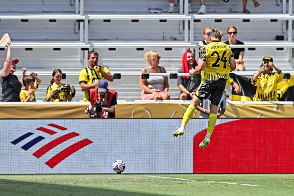 Dortmund-nach-1-0-Erfolg-bei-Klub-WM-Gruppensieger