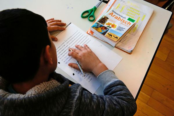 Die-vielen-Kinder-mit-Deutschm-ngeln-legen-die-berforderung-Wiens-offen