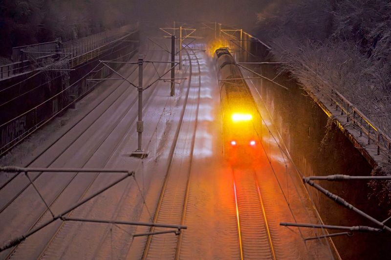Zug in der Schweiz entgleist, mehrere Verletzte