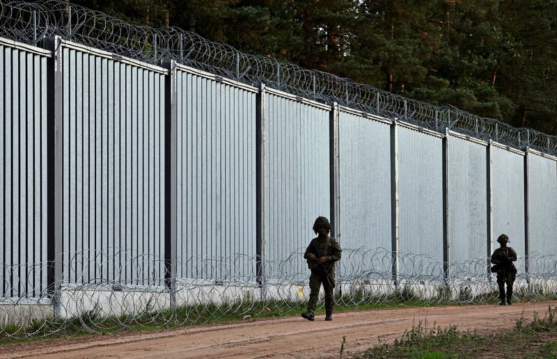 Zäune und Sozialleistungen: Wie am Schreibtisch Grenzen definiert werden