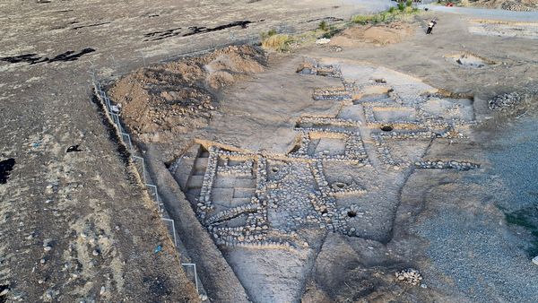 3000-Jahre-alte-T-pferwerkstatt-im-Irak-entdeckt
