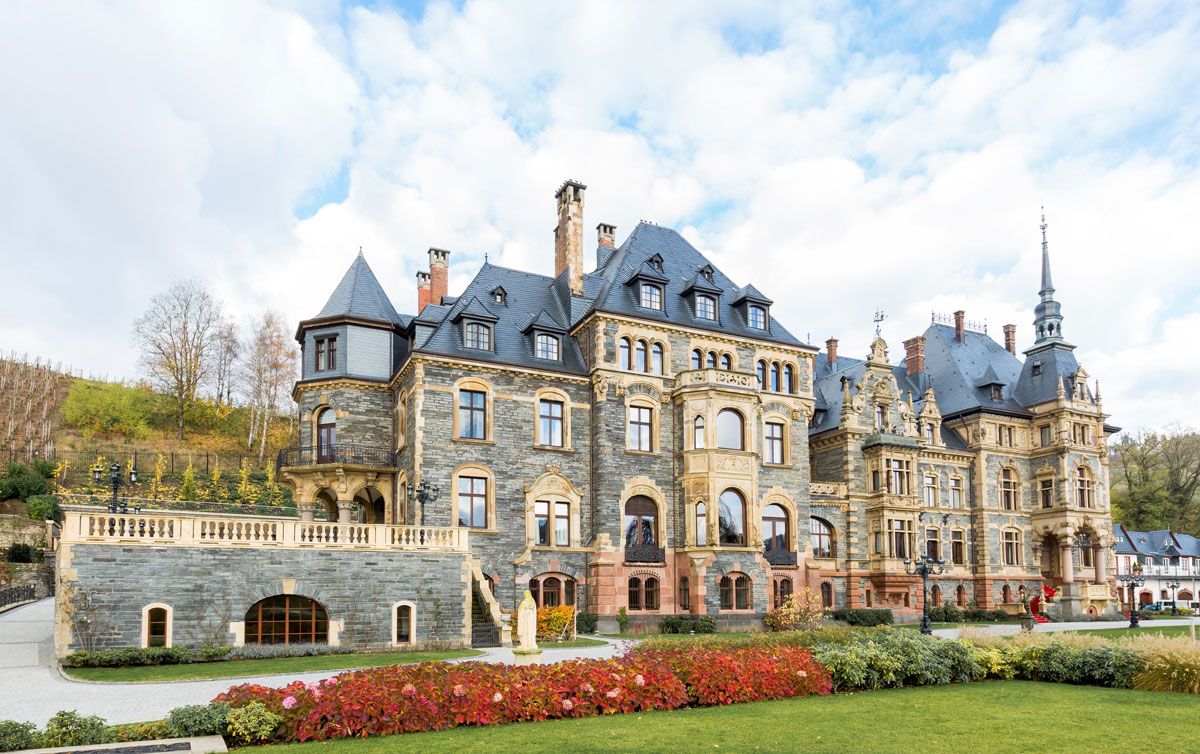 Deutsches Luxusschloss an der Mosel steht zum Verkauf Luxusimmobilien derStandard.at
