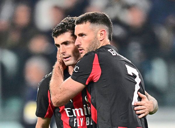 Kein-Sieger-bei-Juve-gegen-Milan-Napoli-wieder-an-der-Spitze
