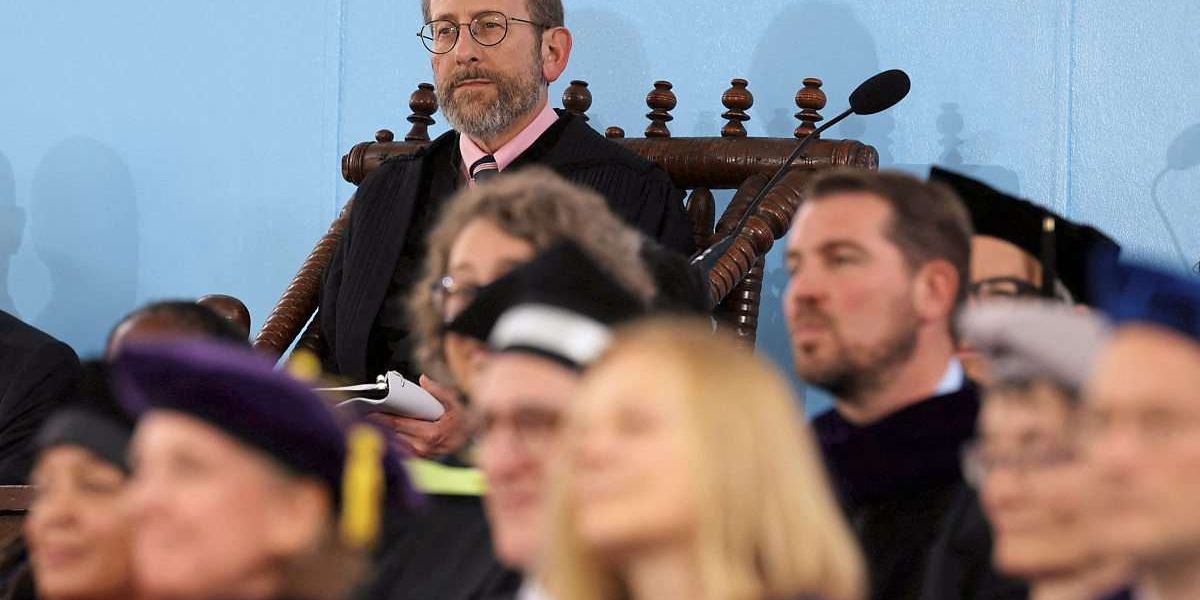 Ein vorsichtiger Wissenschafter wird zur Speerspitze im Kampf gegen Trump