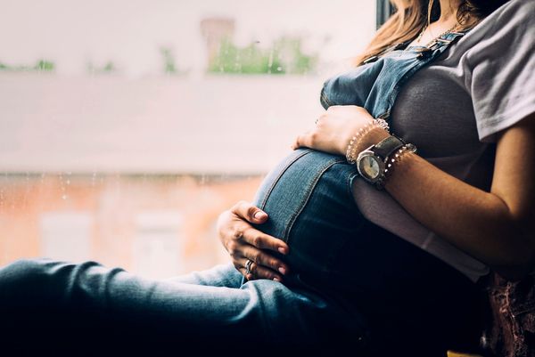 Free-Birth-Was-Schwangere-in-die-gef-hrliche-Praxis-der-Alleingeburten-treibt