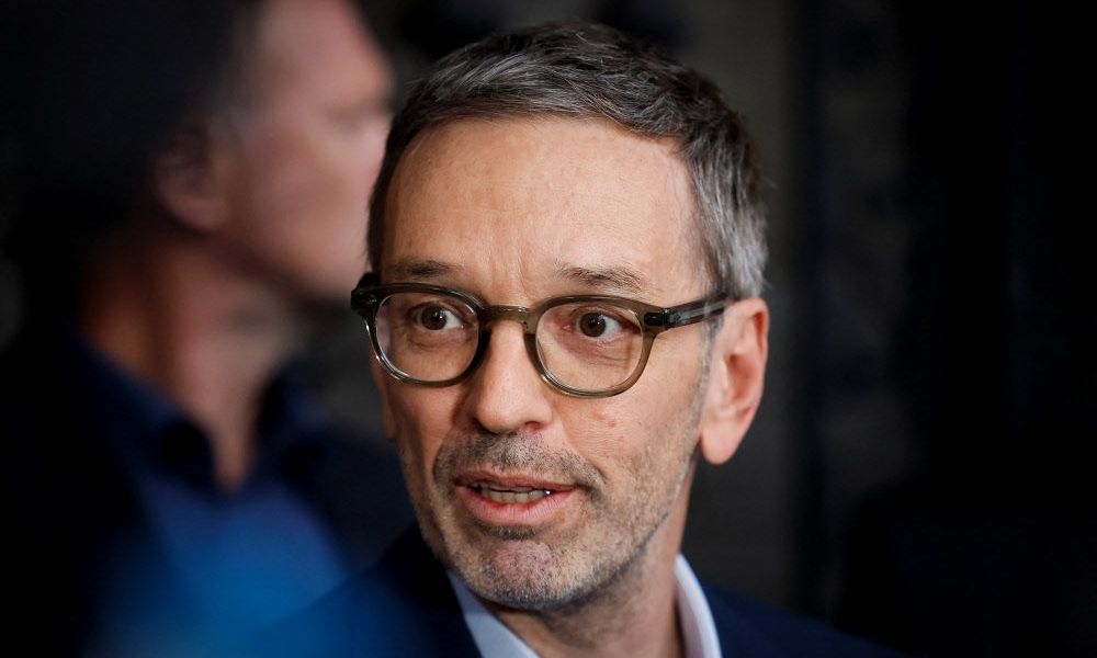 Nach NRWahl Kickl überholte Nehammer bei Medienpräsenz Medien