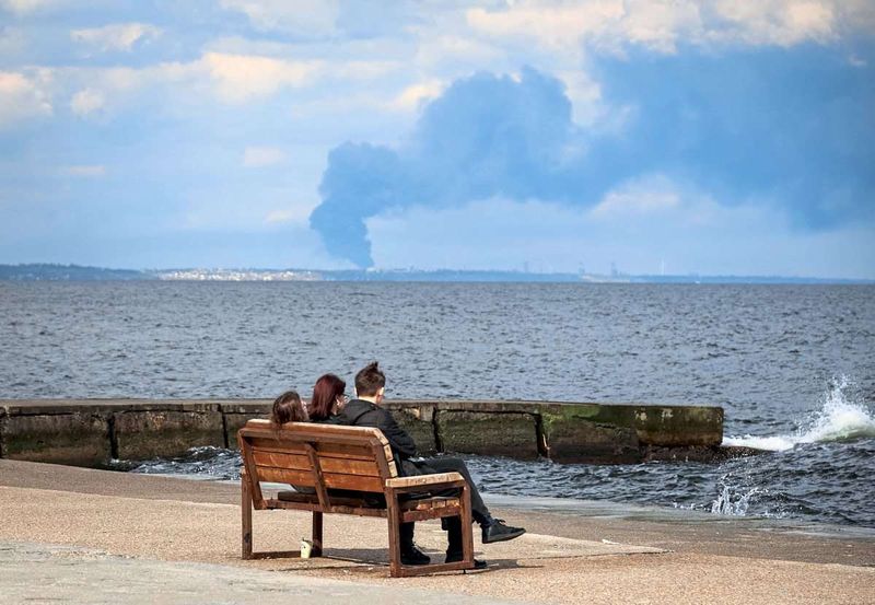 Russische Rakete trifft Frachter im Hafen von Odessa