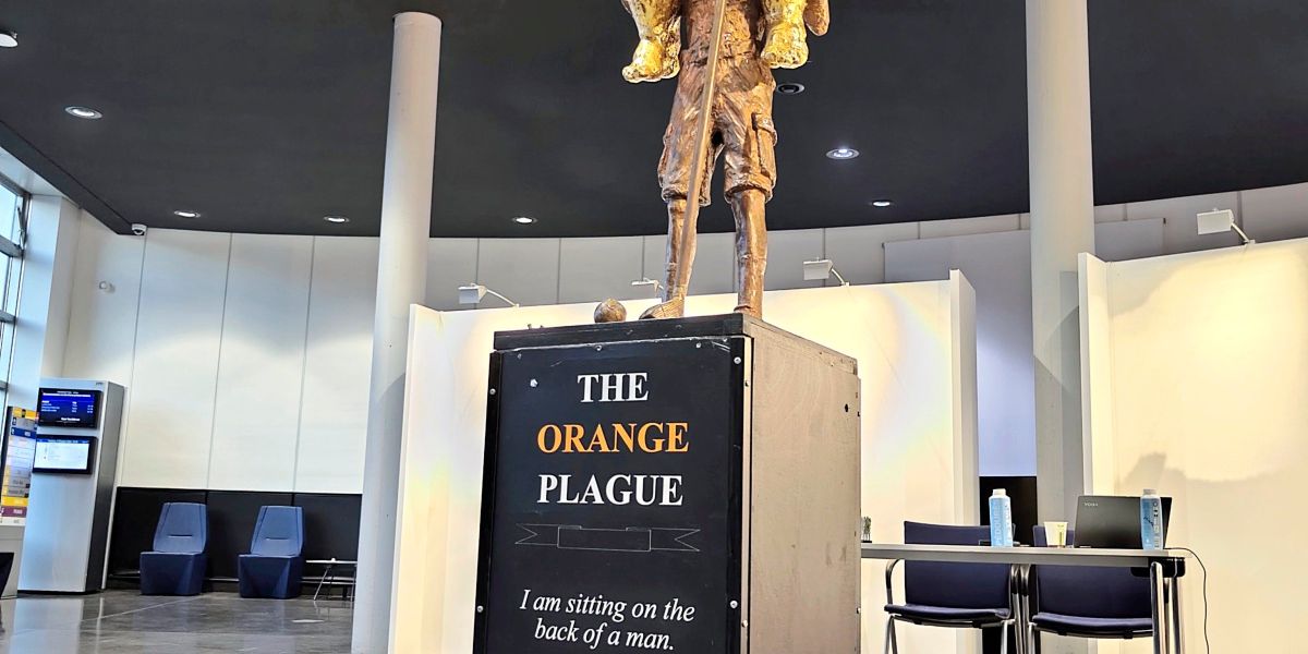Naked Trump statue stands in the EU Parliament