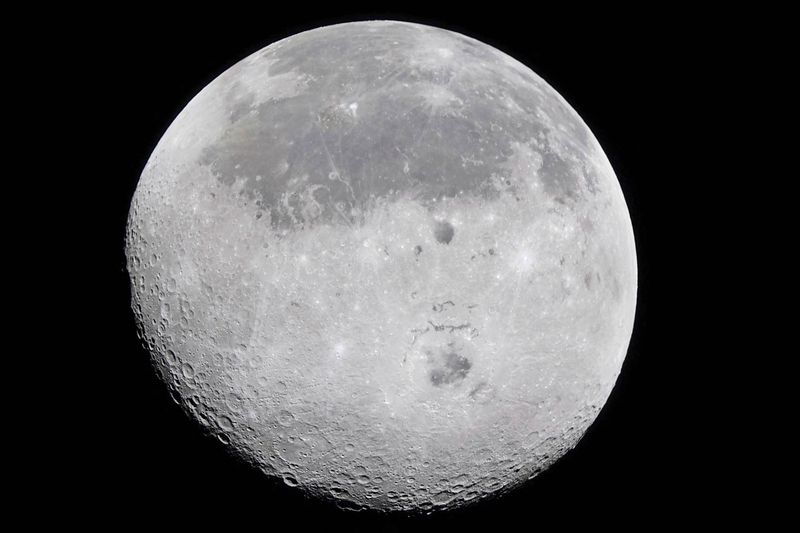 "Wir lieben euch": Historischer Flug um den Mond geglückt