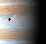 Lebensbaustein in der Atmosphäre des Jupitermondes Io entdeckt