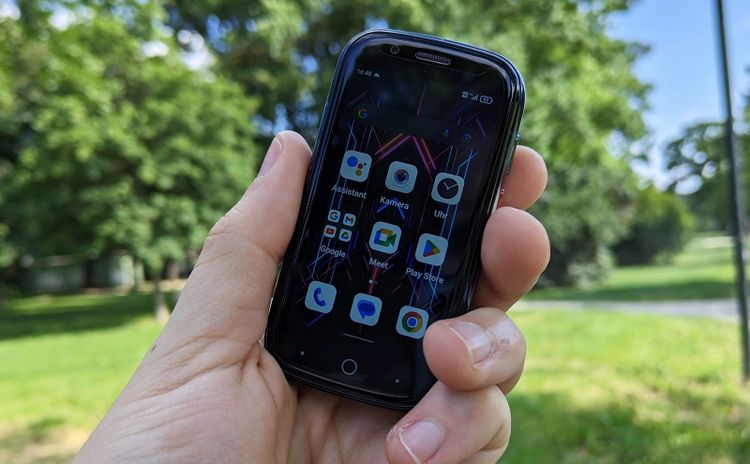 Tiny T2: Kleinstes Handy der Welt bekommt Nachfolger